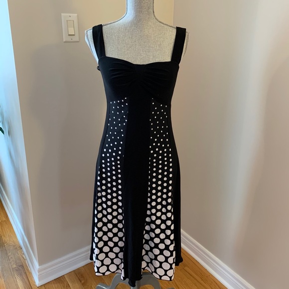 Cartise Dress - NWOT - Picture 2 of 11